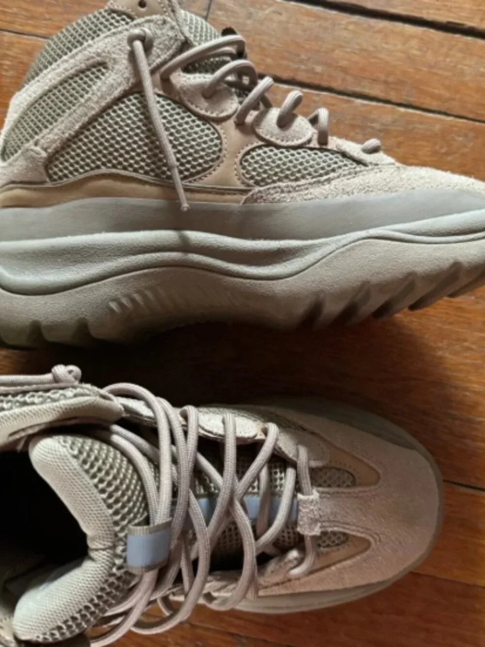 Yeezy authentic desert